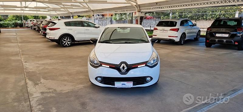 Usata Renault Clio IV 75 CV (55 kW) 2013 Bianco Utilitaria