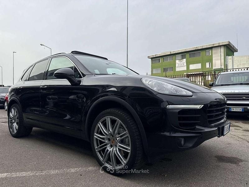 Usata Porsche Cayenne 382 CV (280 kW) 2016 Nero SUV