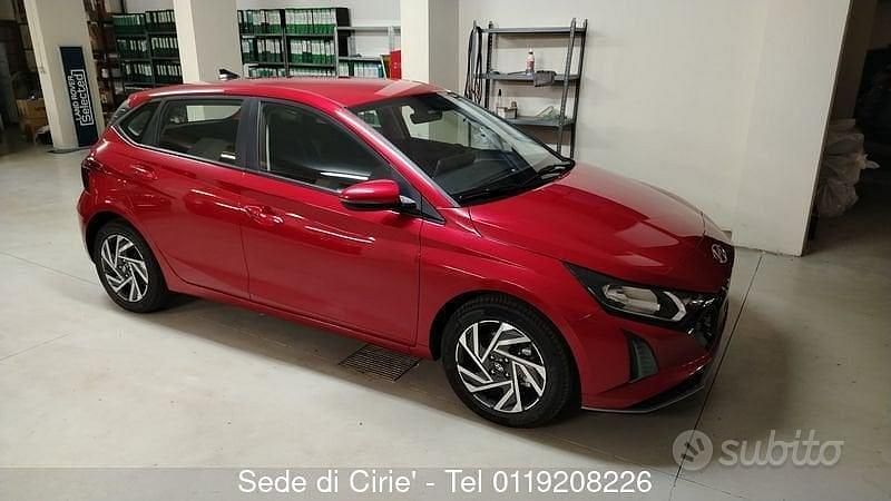 Nuova Hyundai i20 100 CV (73 kW) 2025 Grigio Berlina