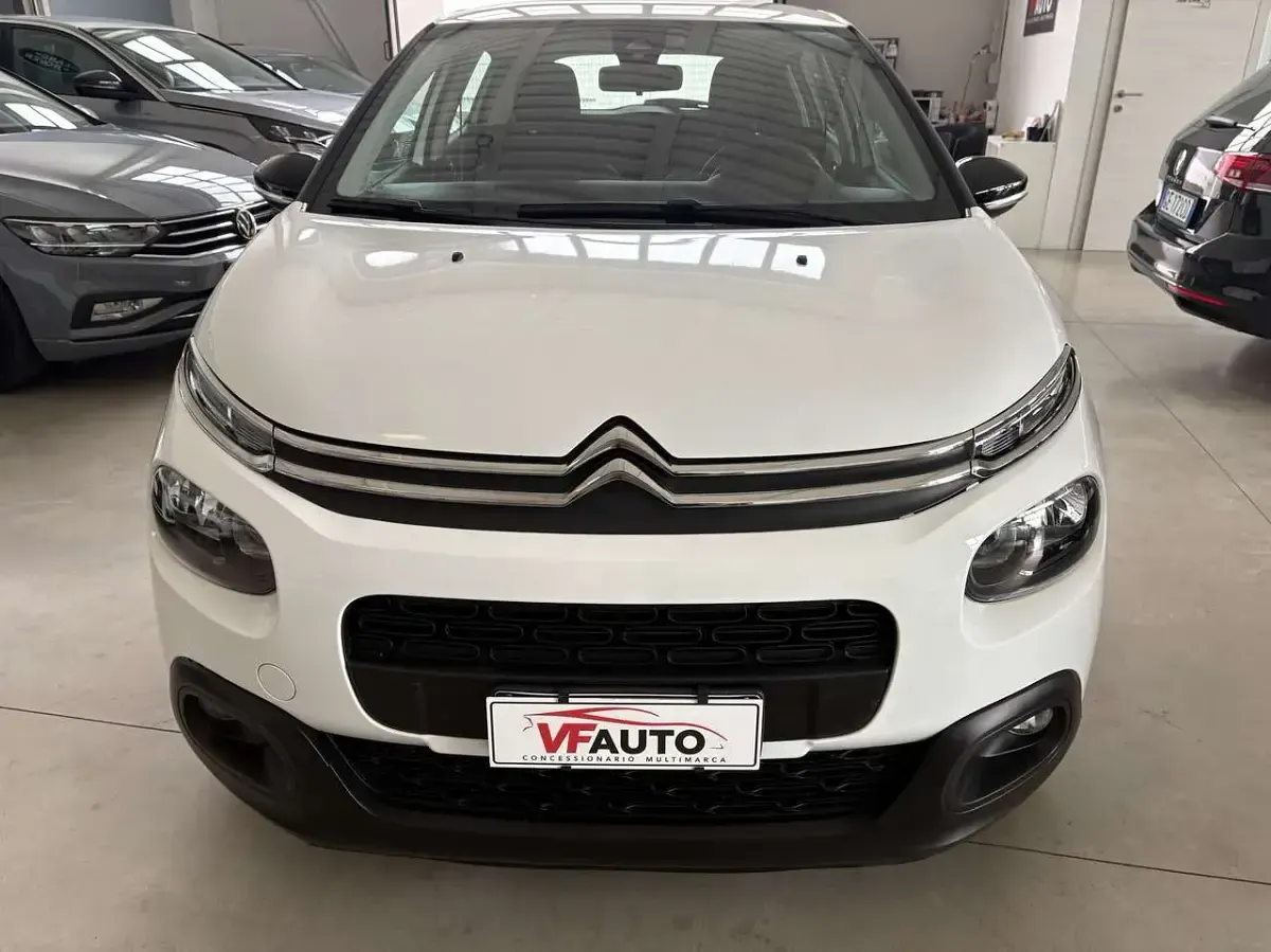 Begagnad Citroën C3 Feel 102 HK (75 kW) 2019 Vit Halvkombi