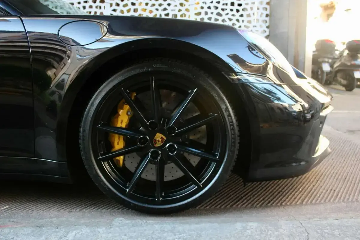 Usata Porsche 911 Carrera 4S Sport 450 CV (330 kW) 2019 Nero basalto met. Coupé