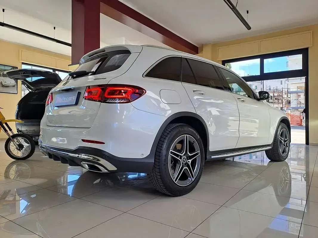 Usata Mercedes GLC220 Premium Plus 194 CV (142 kW) 2020 Bianco SUV