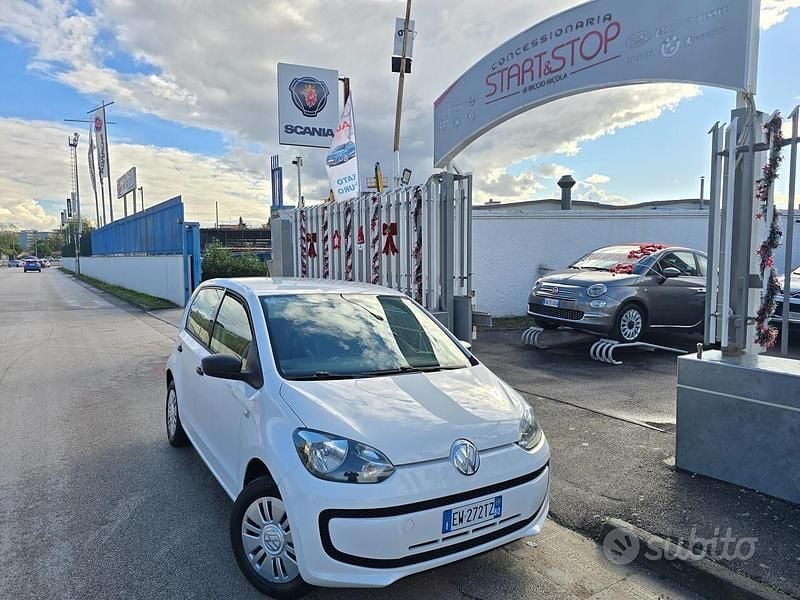 Usata VW up! Move 67 CV (49 kW) 2014 Bianco Utilitaria