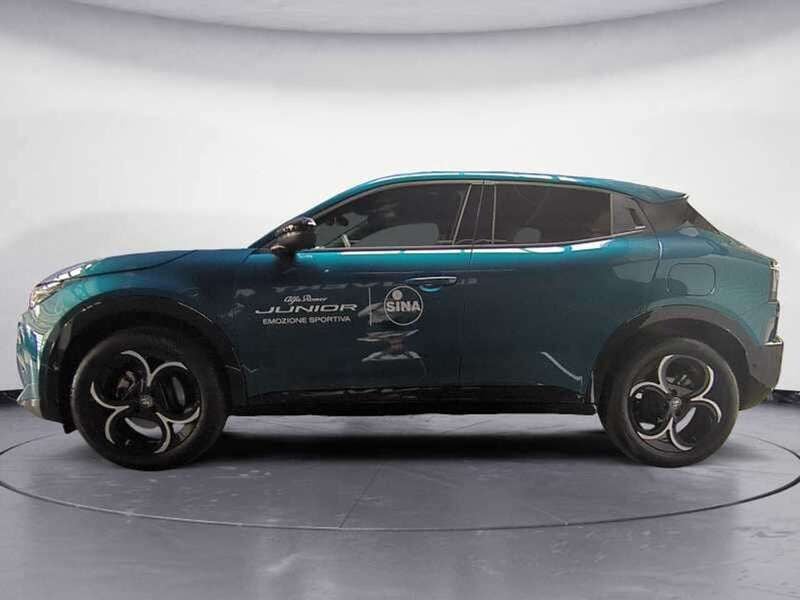 Usata Alfa Romeo Junior 136 CV (100 kW) 2024 Blu navigli SUV