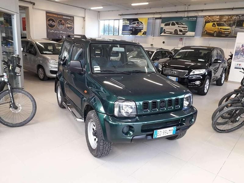 Usata Suzuki Jimny 82 CV (60 kW) 2004 Verde SUV