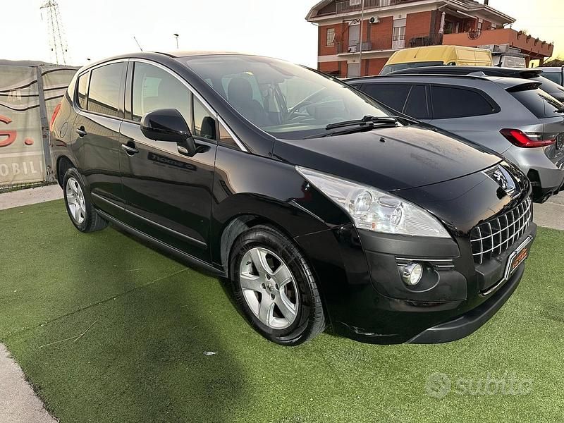 Usata Peugeot 3008 114 CV (83 kW) 2013 Nero Berlina