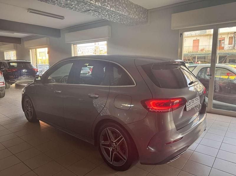 Usata Mercedes B200 Premium 150 CV (110 kW) 2019 Other Monovolume
