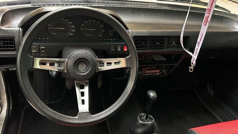 Usata Alfa Romeo Arna Ti 86 CV (63 kW) 1984 Utilitaria