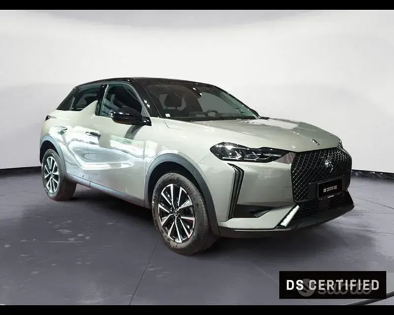 Usata DS Automobiles DS3 Bastille 101 CV (74 kW) 2023 Grigio SUV