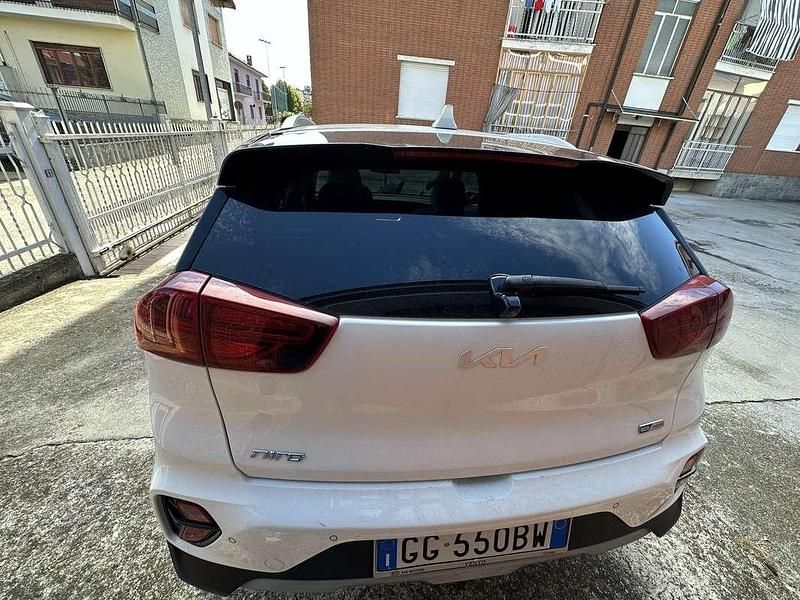 Usata Kia Niro Style 105 CV (77 kW) 2021 Bianco SUV