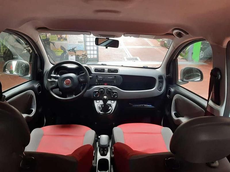 Usata Fiat Panda Easy 69 CV (50 kW) 2015 Bianco Utilitaria