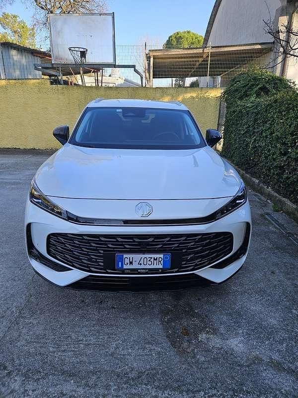 Usata MG HS Luxury 162 CV (119 kW) 2024 Bianco SUV