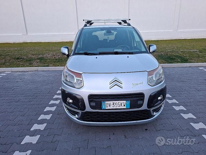 Usata Citroën C3 Picasso 109 CV (80 kW) 2009 Grigio Monovolume