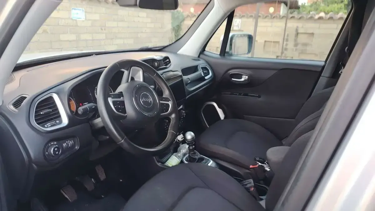 Usata Jeep Renegade Longitude 120 CV (88 kW) 2018 Grigio SUV