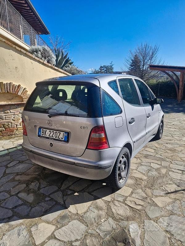 Usata Mercedes A170 95 CV (69 kW) 2001 Grigio Berlina