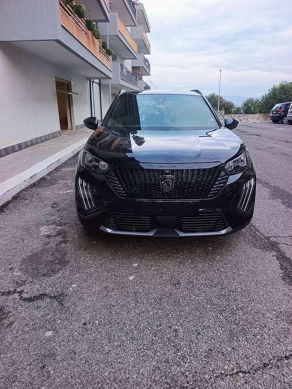 Usata Peugeot 2008 Allure 102 CV (75 kW) 2024 Nero SUV