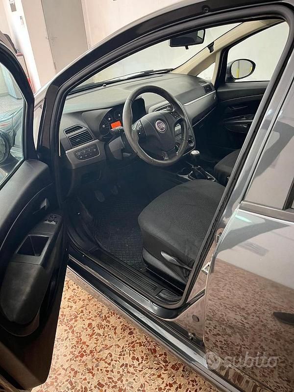Usata Fiat Grande Punto 75 CV (55 kW) 2008 Utilitaria