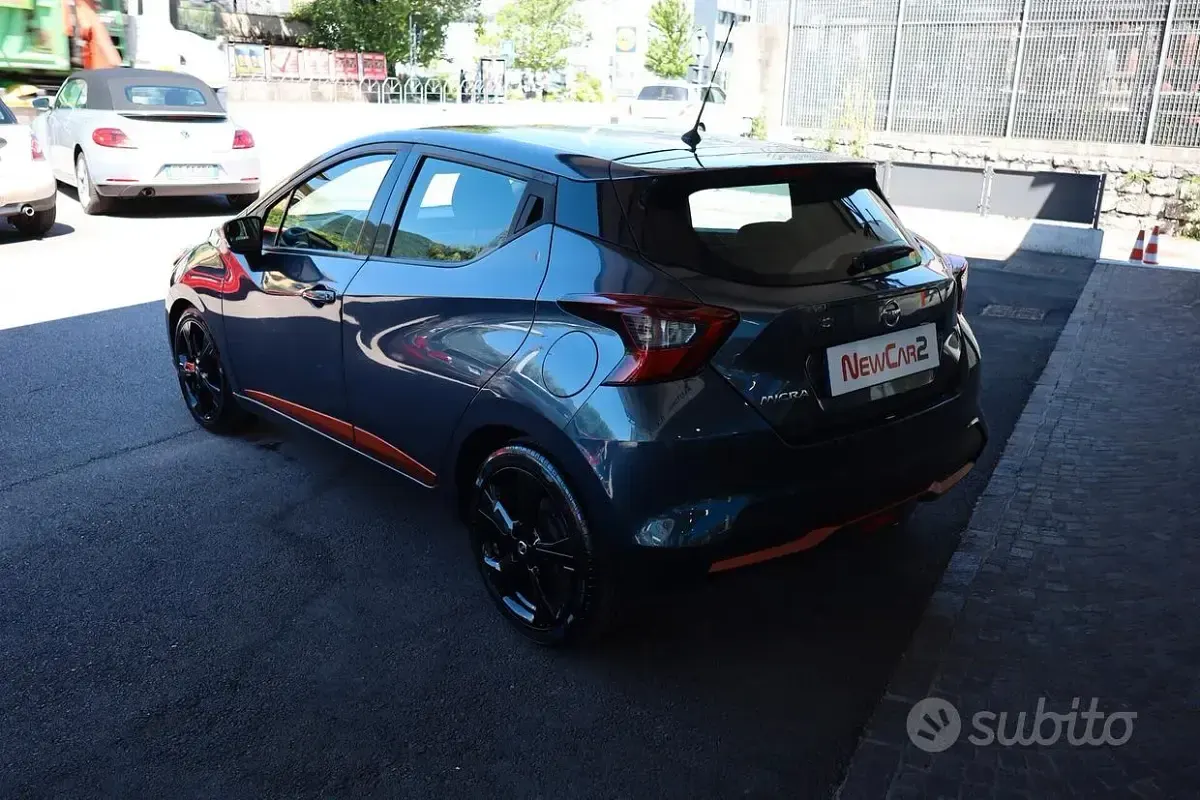 Usata Nissan Micra N-Connecta 90 CV (66 kW) 2017 Grigio Utilitaria