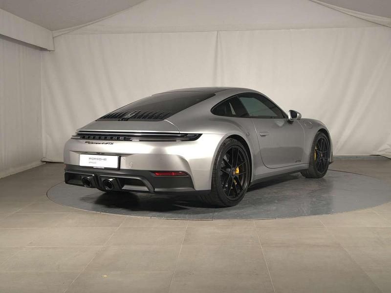 Usata Porsche 911 Carrera GTS 485 CV (356 kW) 2025 Argento Coupé