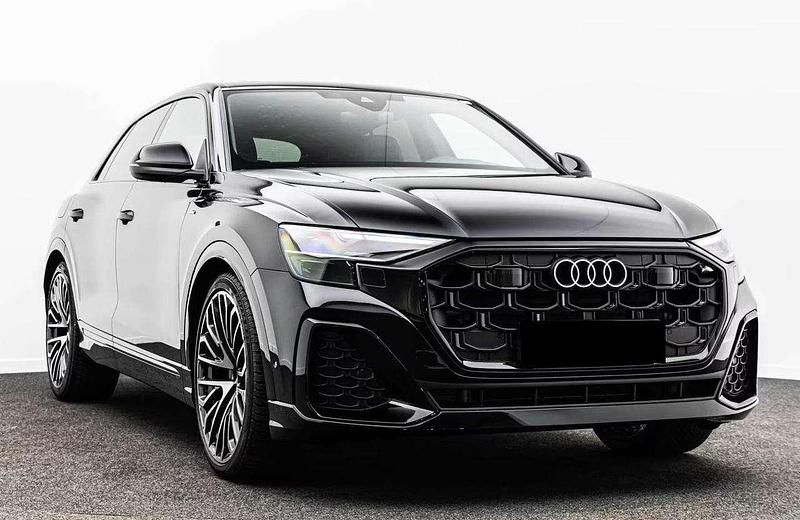 Usata Audi Q8 S-Line 231 CV (169 kW) 2025 Nero SUV