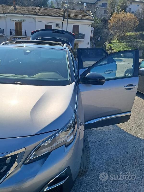 Usata Peugeot 3008 130 CV (95 kW) 2018 SUV