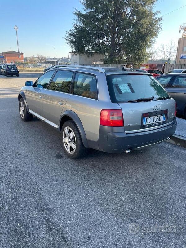 Usato 2002 Audi A6 Allroad 2.5 Diesel 180 CV (4.000 €)