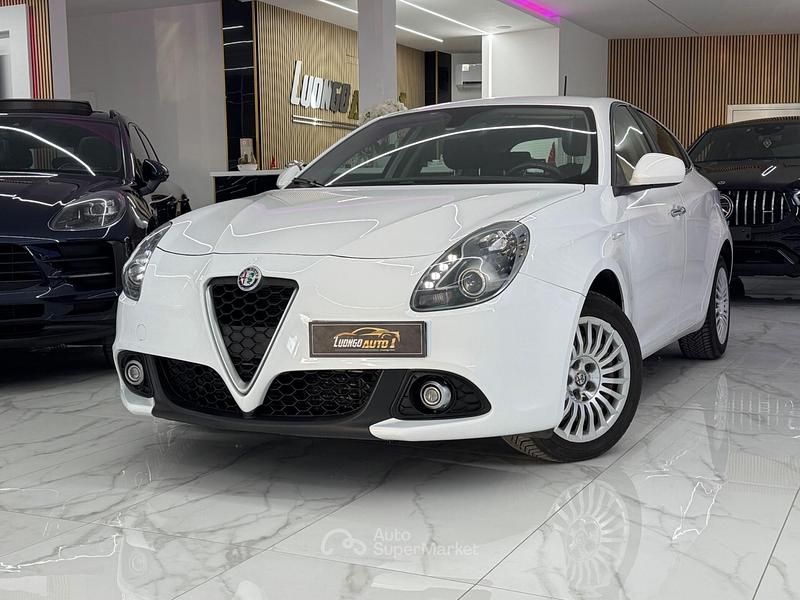 Usata Alfa Romeo Giulietta 120 CV (88 kW) 2017 Bianco Berlina