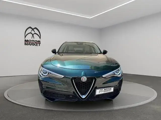 Usata Alfa Romeo Stelvio Ti 280 CV (205 kW) 2020 Verde SUV