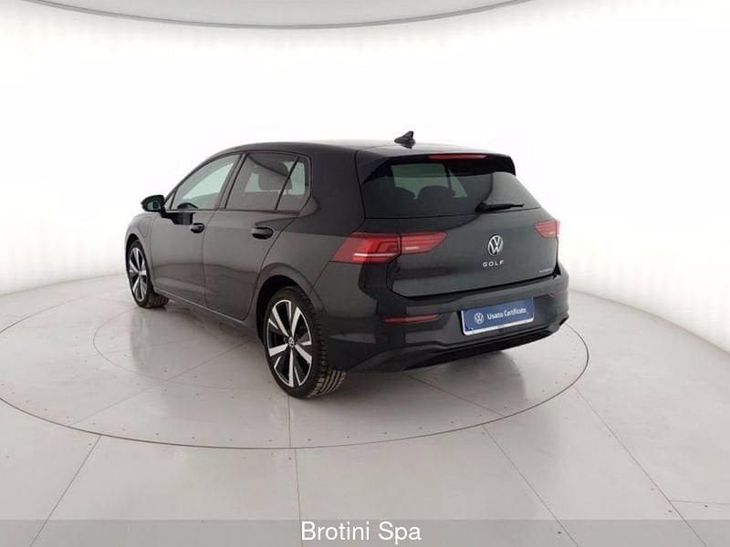 Begagnad VW Golf VIII Edition 204 HK (150 kW) 2025 Svart Halvkombi