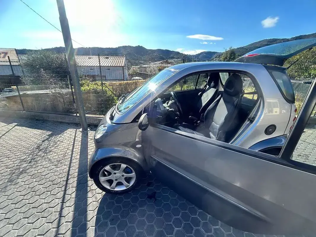 Usata Smart ForTwo Coupé 75 CV (55 kW) 2005 Argento Coupé