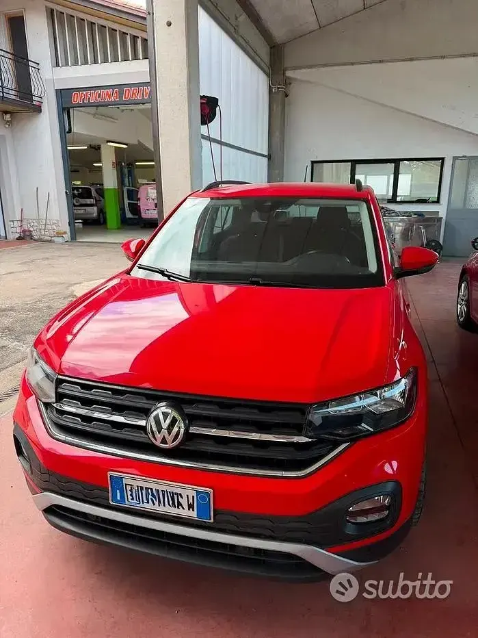 Usata VW T-Cross 116 CV (85 kW) 2019 Rosso SUV