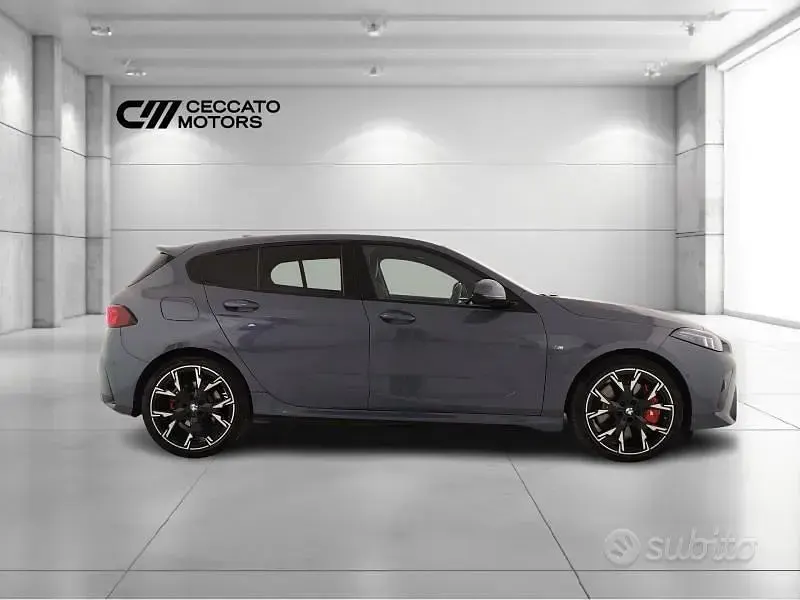 Usata BMW 118 M Sport 150 CV (110 kW) 2025 Grigio Utilitaria