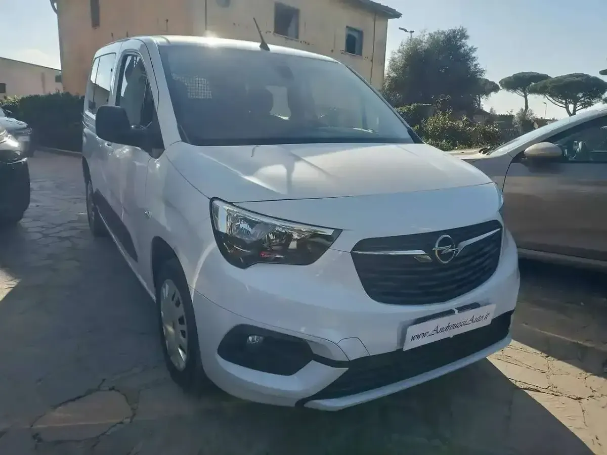Usata Opel Combo 102 CV (75 kW) 2022 Bianco Monovolume