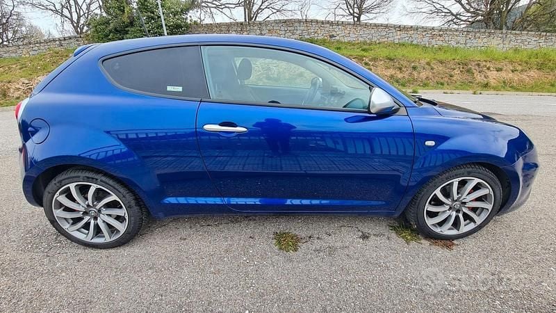 Usata Alfa Romeo MiTo Super 95 CV (69 kW) 2017 Blu Utilitaria