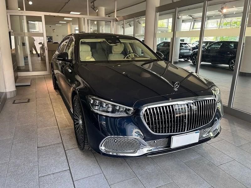 Usata Mercedes S680 Maybach Premium Plus 612 CV (450 kW) 2022 Berlina