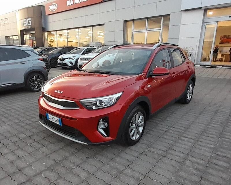 Usata Kia Stonic Urban 81 CV (59 kW) 2022 Rosso SUV