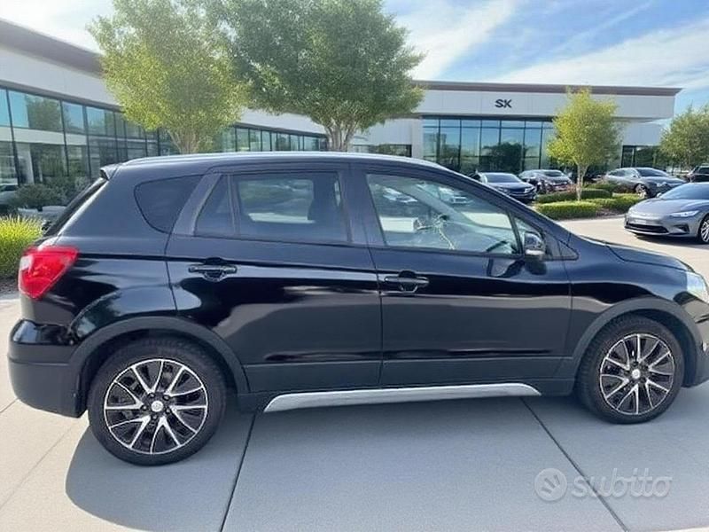 Usata Suzuki SX4 S-Cross 135 CV (99 kW) 2014 Nero SUV