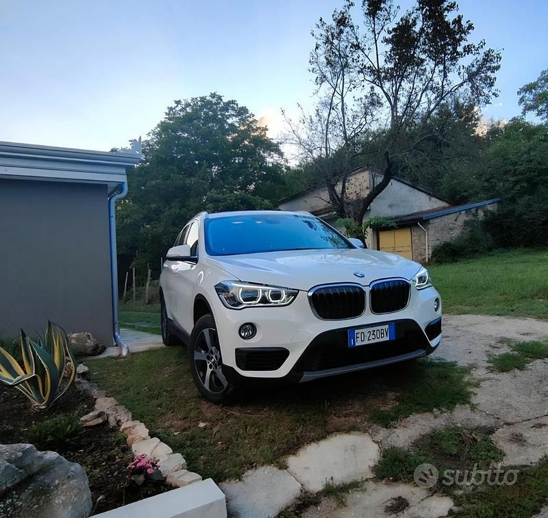 Usata BMW X1 150 CV (110 kW) 2016 Bianco SUV