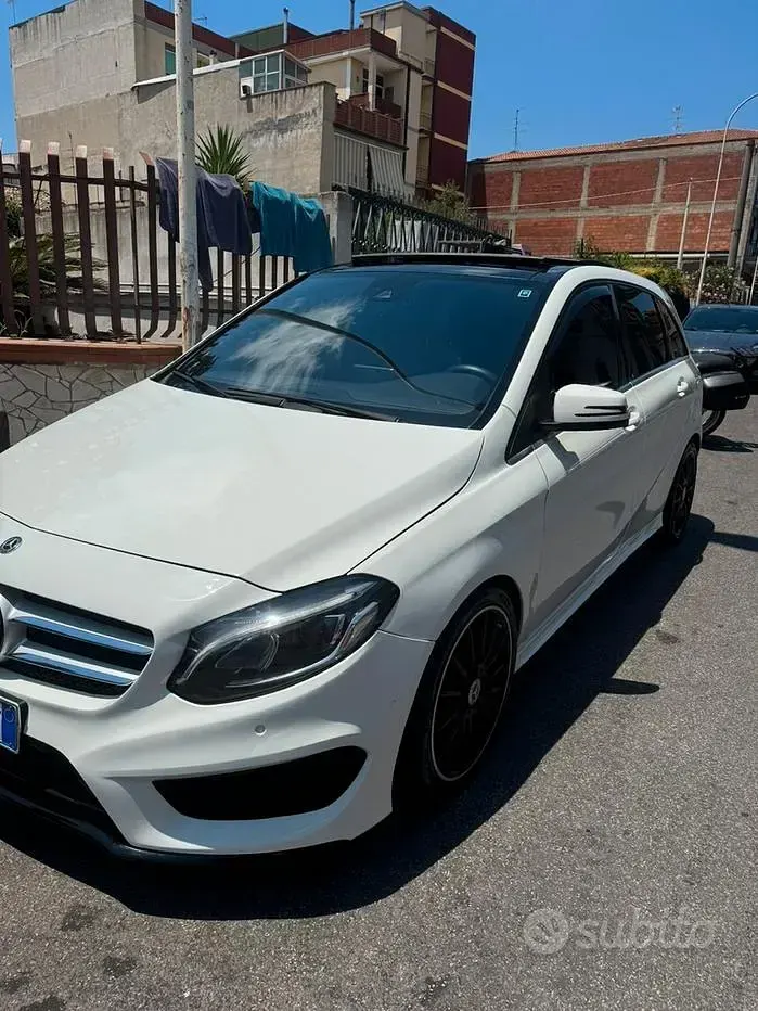 Usata Mercedes 200 Premium 136 CV (100 kW) 2017 Bianco Berlina