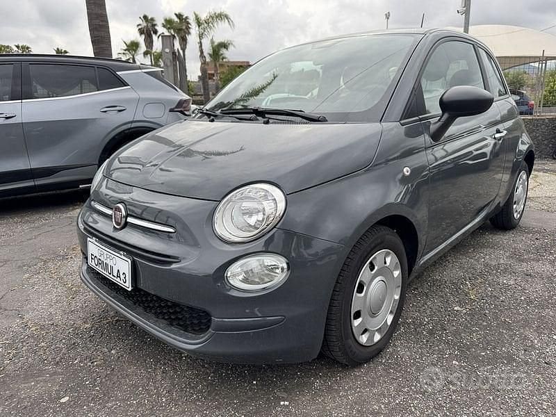 Grigio Usata 2022 Fiat 500 Tre volumi | 10.900 € (Buon prezzo) - Immagine 1/4