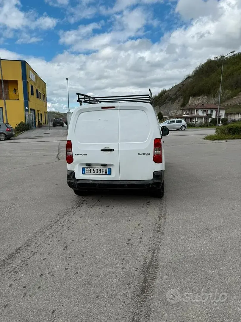 Usata Citroën Berlingo 90 CV (66 kW) 2010 Bianco Monovolume