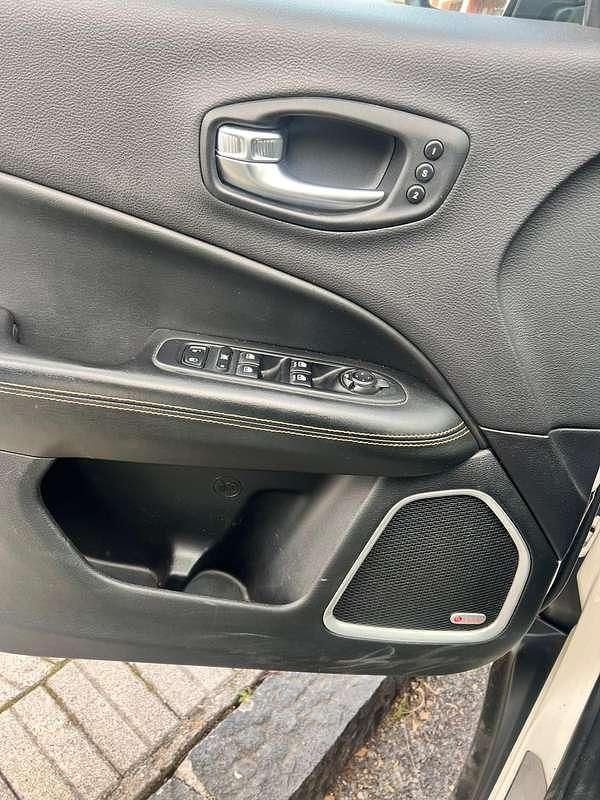 Usata Jeep Compass Limited 140 CV (102 kW) 2018 SUV