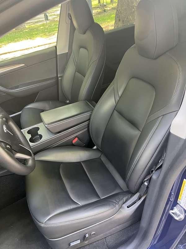 Usata Tesla Model Y 152 kW (208 CV) 2021 Blu/azzurro SUV