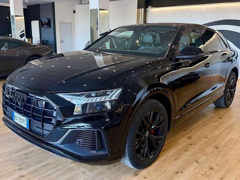 Usata Audi Q8 Sport 286 CV (210 kW) 2019 Nero SUV