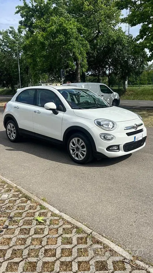 Usata Fiat 500X Business 95 CV (69 kW) 2016 Bianco SUV