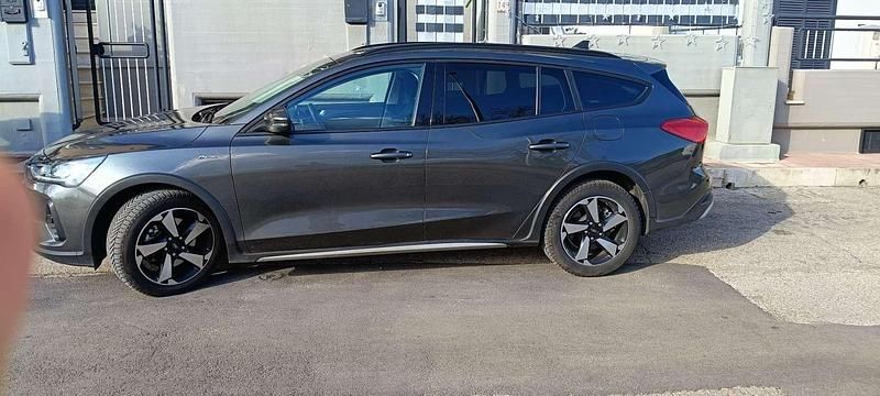 Usata Ford Focus Active 125 CV (91 kW) 2021 Station wagon
