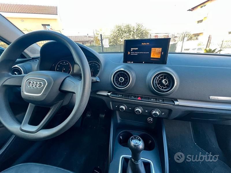 Usata Audi A3 Business 116 CV (85 kW) 2019 Nero Berlina