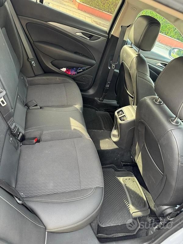 Usata Opel Insignia S 170 CV (125 kW) 2017 Berlina