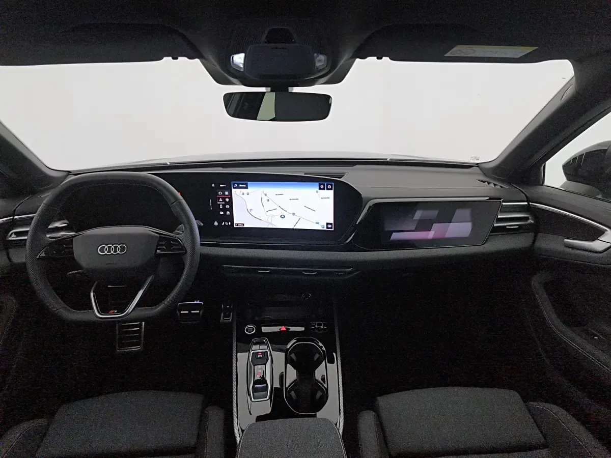 Usata Audi A5 S-Line 204 CV (150 kW) 2025 Grigio scuro Station wagon