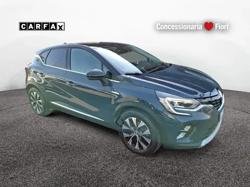 Usata Renault Captur Techno 143 CV (105 kW) 2023 Blu SUV